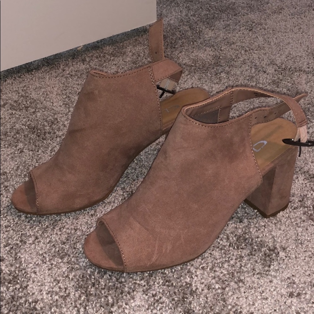 Chinese Laundry booties/heels